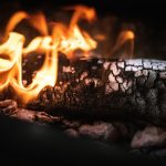 Dinas Damkar Pacitan Bantu Tabrakan Kendaraan di Gudang